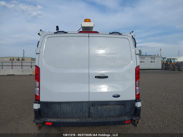 1FTYE2Y85LKA99045 Ford Transit T-150