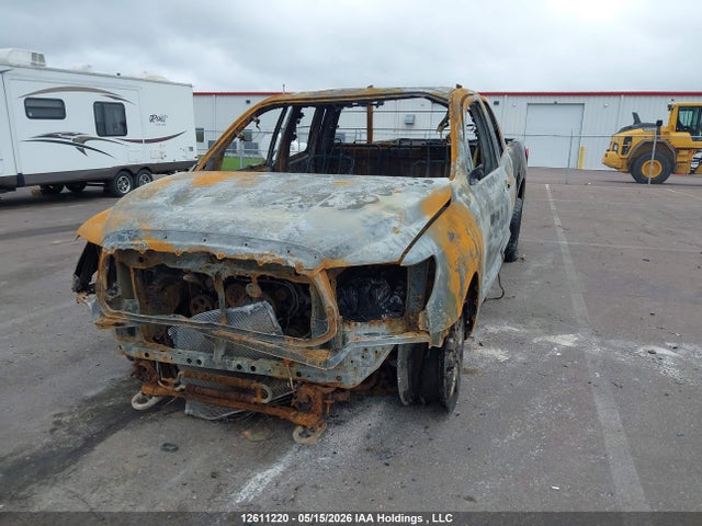 Продажа на аукционе авто 2011 Toyota Tundra Sr5 5.7l V8, vin: 5TFCY5F13BX011393, номер лота: 12611220