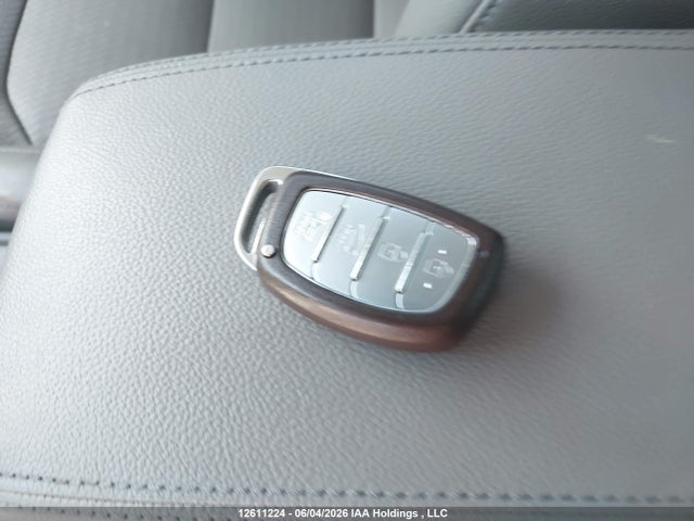 KMHD84LF5LU930132 Hyundai Elantra Luxury