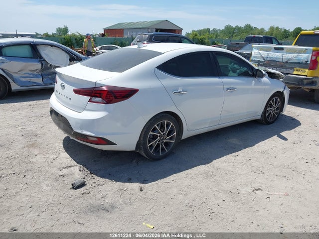 KMHD84LF5LU930132 Hyundai Elantra Luxury
