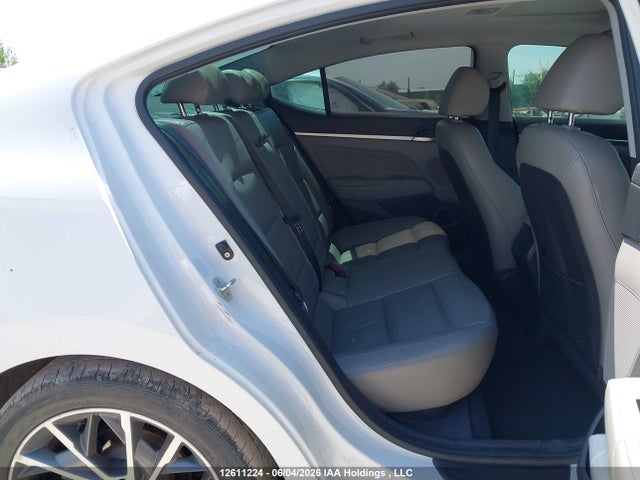 KMHD84LF5LU930132 Hyundai Elantra Luxury