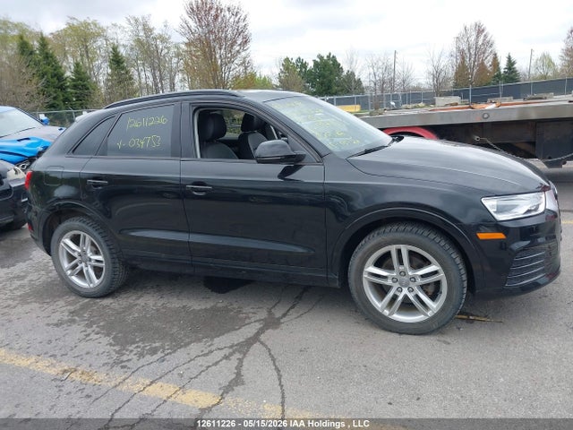WA1ECCFSXJR034753 Audi Q3