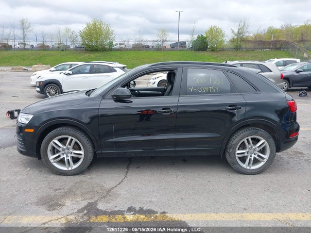 WA1ECCFSXJR034753 Audi Q3