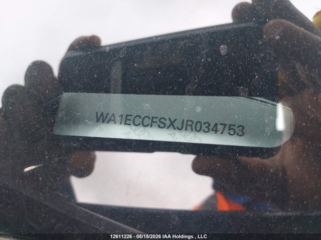 WA1ECCFSXJR034753 Audi Q3