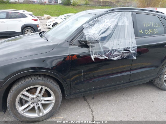 WA1ECCFSXJR034753 Audi Q3