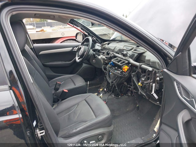 WA1ECCFSXJR034753 Audi Q3