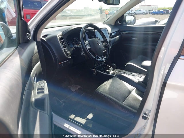 JA4JZ4AX7HZ605230 Mitsubishi OUTLANDER GT