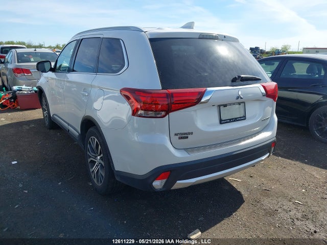 JA4JZ4AX7HZ605230 Mitsubishi OUTLANDER GT