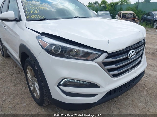 2017 Hyundai Tucson Premium მანქანა იყიდება აუქციონზე, vin: KM8J33A42HU438999, აუქციონის ნომერი: 12611232