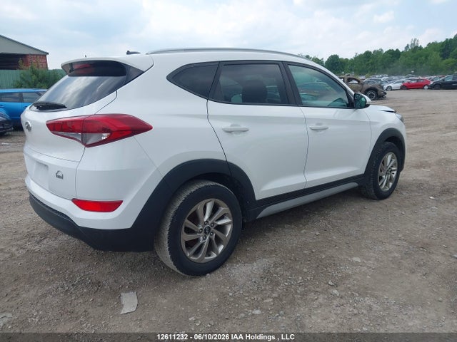2017 Hyundai Tucson Premium მანქანა იყიდება აუქციონზე, vin: KM8J33A42HU438999, აუქციონის ნომერი: 12611232
