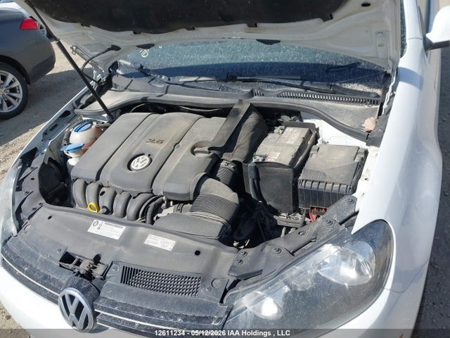 12611234 :رقم المزاد ، 3VWPX7AJ3EM627609 vin ، 2014 Volkswagen Golf 2.5l Trendline مزاد بيع