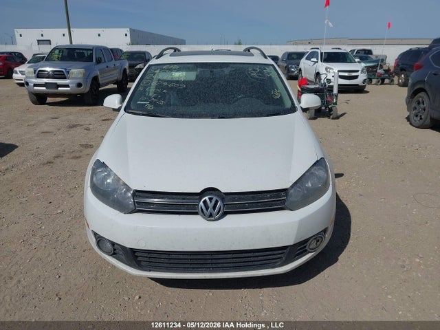 12611234 :رقم المزاد ، 3VWPX7AJ3EM627609 vin ، 2014 Volkswagen Golf 2.5l Trendline مزاد بيع