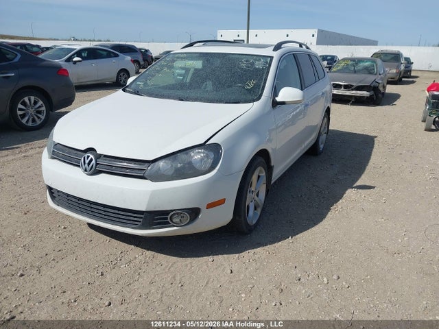12611234 :رقم المزاد ، 3VWPX7AJ3EM627609 vin ، 2014 Volkswagen Golf 2.5l Trendline مزاد بيع