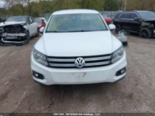 WVGJV7AX0FW595833 Volkswagen Tiguan Comfortline/highline/special Edition/trendline