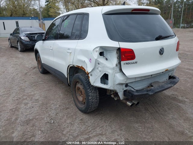 WVGJV7AX0FW595833 Volkswagen Tiguan Comfortline/highline/special Edition/trendline