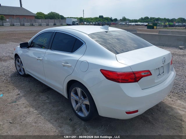 12611251 :رقم المزاد ، 19VDE1F79DE404403 vin ، 2013 Acura Ilx مزاد بيع