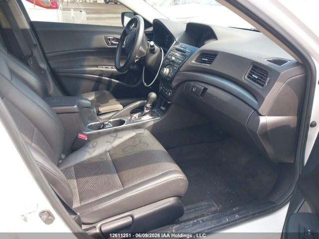 12611251 :رقم المزاد ، 19VDE1F79DE404403 vin ، 2013 Acura Ilx مزاد بيع