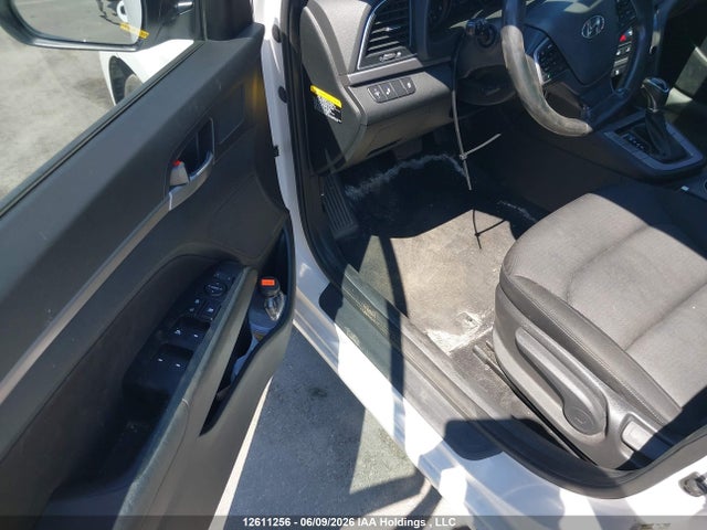 Продаж на аукціоні авто 2018 Hyundai Elantra, vin: KMHD84LF7JU592732, номер лоту: 12611256