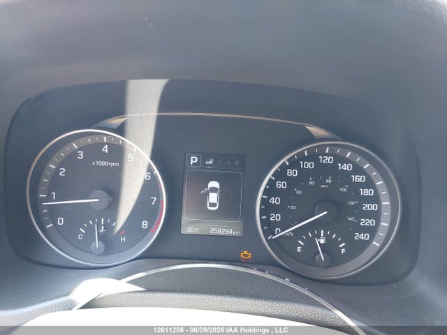 Продаж на аукціоні авто 2018 Hyundai Elantra, vin: KMHD84LF7JU592732, номер лоту: 12611256