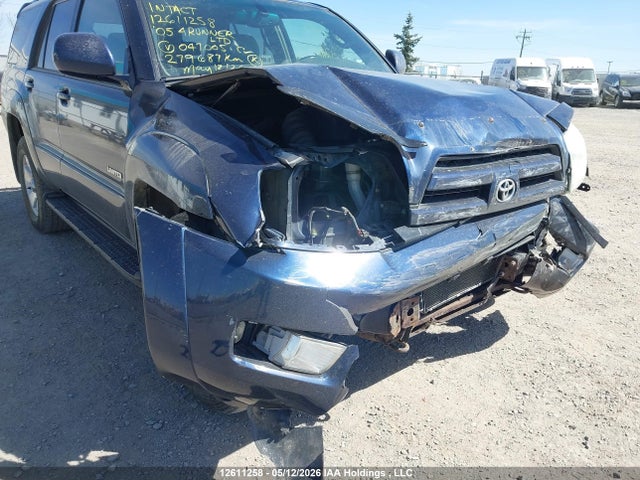 12611258 :رقم المزاد ، JTEBU17R758047005 vin ، 2005 Toyota 4runner Limited مزاد بيع