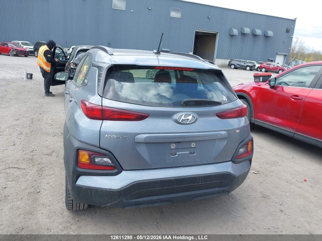 KM8K12AA7JU076359 Hyundai Kona Se