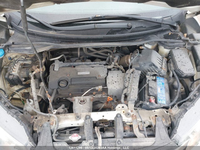 2HKRM3H38GH001003 Honda CR-V LX