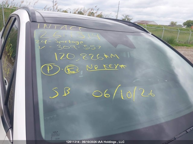 KNDPVCDF8R7309557 KIA Sportage