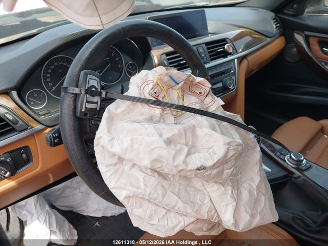 12611318 :رقم المزاد ، WBA3A9C5XCF270082 vin ، 2012 Bmw 335i مزاد بيع