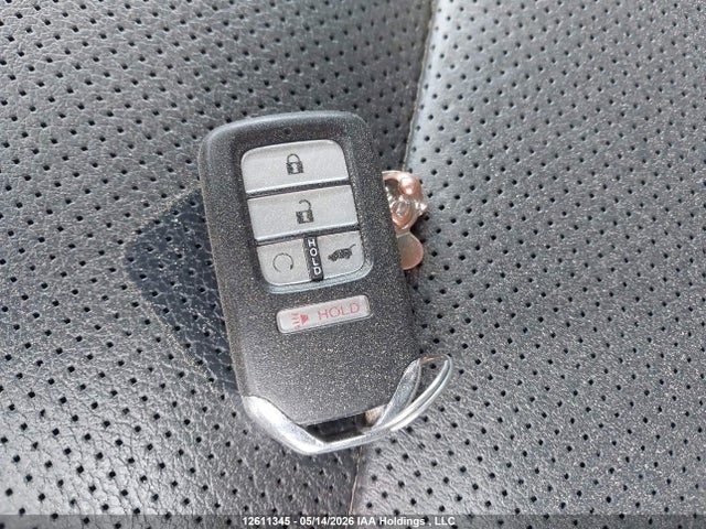 12611345 :رقم المزاد ، 5FNYF6H94JB504643 vin ، 2018 Honda Pilot Touring مزاد بيع