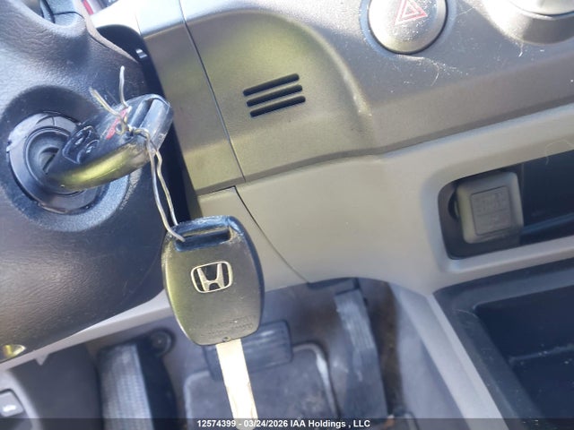 Продажа на аукционе авто 2006 Honda Civic Dx-g, vin: 1HGFA16366L801426, номер лота: 12574399
