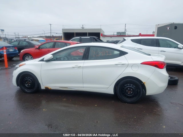 2013 Hyundai Elantra Gls მანქანა იყიდება აუქციონზე, vin: 5NPDH4AE4DH321530, აუქციონის ნომერი: 12601133