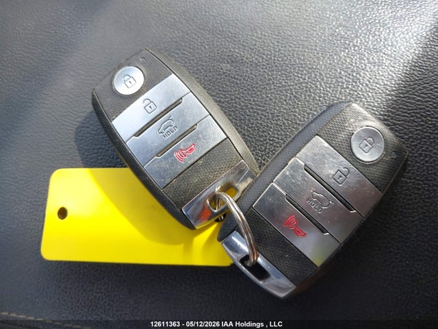 5XYPHDA50HG297236 KIA Sorento