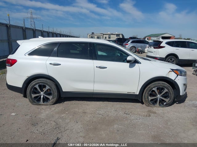 5XYPHDA50HG297236 KIA Sorento