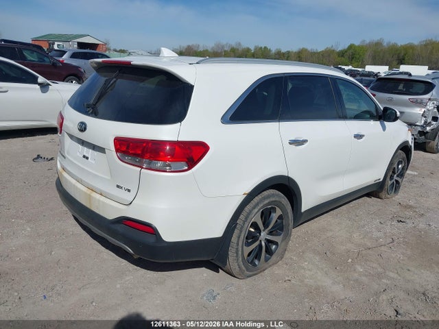 5XYPHDA50HG297236 KIA Sorento