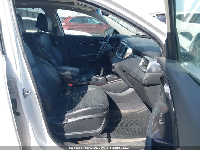 5XYPHDA50HG297236 KIA Sorento