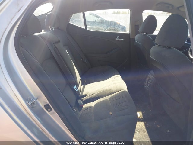 2014 Kia Optima Hybrid Lx მანქანა იყიდება აუქციონზე, vin: KNAGM4AD5E5077112, აუქციონის ნომერი: 12611364
