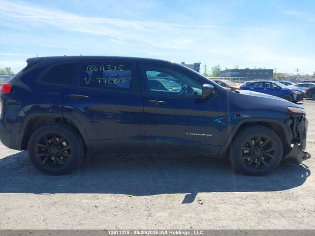 1C4PJMAS4FW772817 Jeep Cherokee Sport