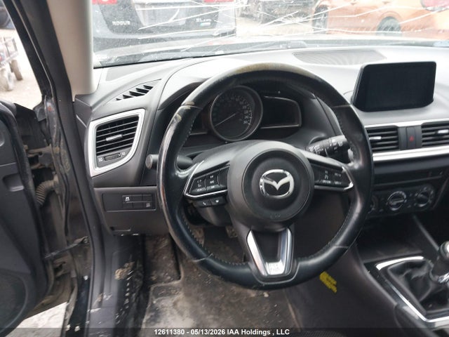 Продаж на аукціоні авто 2018 Mazda Mazda3 50th Anniversary Edition/gs, vin: JM1BN1L75J1181570, номер лоту: 12611380
