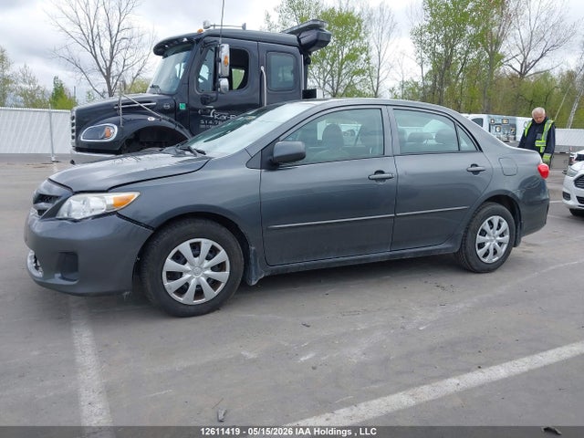 12611419 :رقم المزاد ، 2T1BU4EE0CC833106 vin ، 2012 Toyota Corolla مزاد بيع
