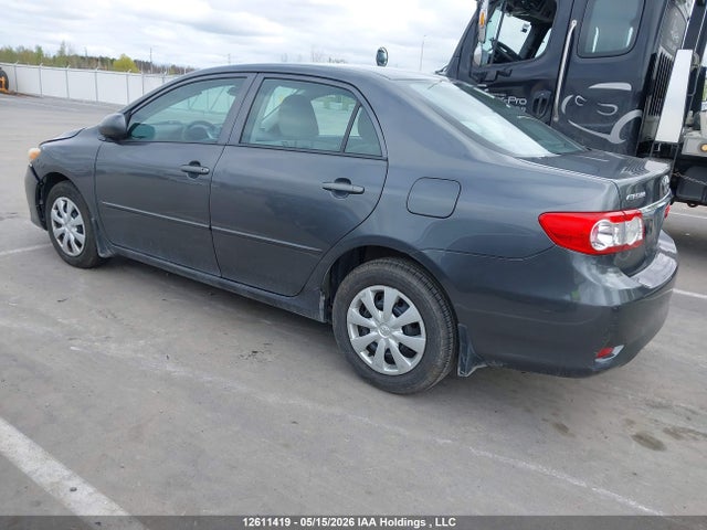 12611419 :رقم المزاد ، 2T1BU4EE0CC833106 vin ، 2012 Toyota Corolla مزاد بيع