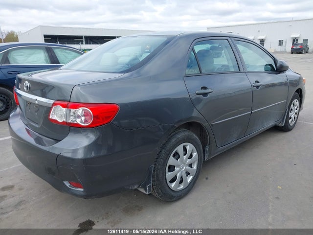 12611419 :رقم المزاد ، 2T1BU4EE0CC833106 vin ، 2012 Toyota Corolla مزاد بيع