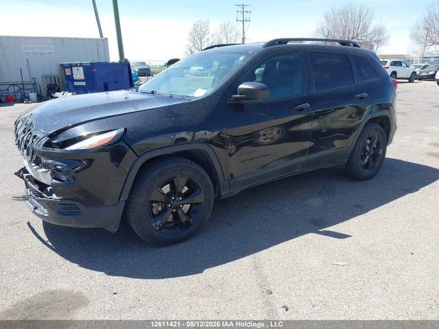 1C4PJMAX1JD593392 Jeep Cherokee Sport