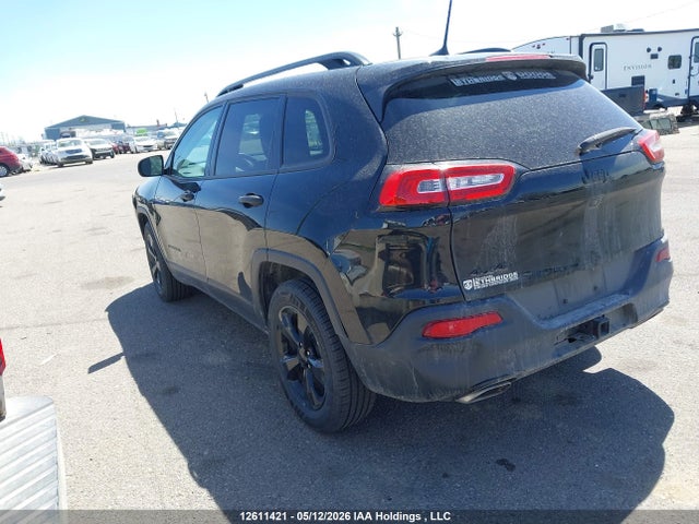 1C4PJMAX1JD593392 Jeep Cherokee Sport
