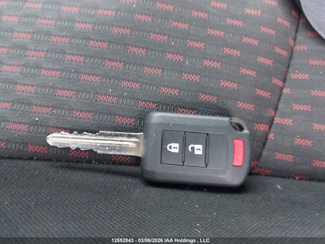 12552843 :رقم المزاد ، JA4AJ3AU2KU605048 vin ، 2019 Mitsubishi Rvr مزاد بيع