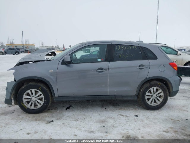 12552843 :رقم المزاد ، JA4AJ3AU2KU605048 vin ، 2019 Mitsubishi Rvr مزاد بيع