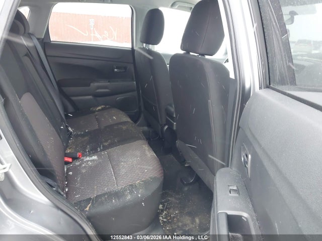 12552843 :رقم المزاد ، JA4AJ3AU2KU605048 vin ، 2019 Mitsubishi Rvr مزاد بيع