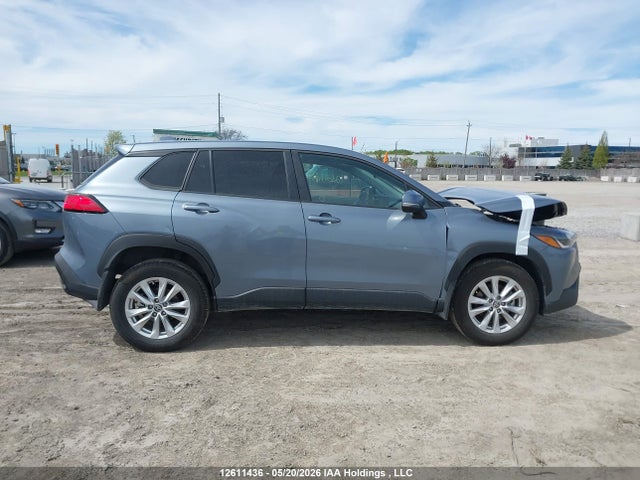 7MUCAAAG4RV100968 Toyota Corolla Cross Le