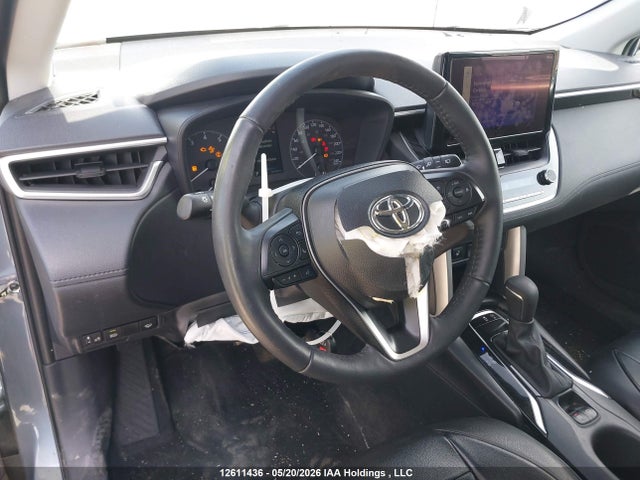 7MUCAAAG4RV100968 Toyota Corolla Cross Le