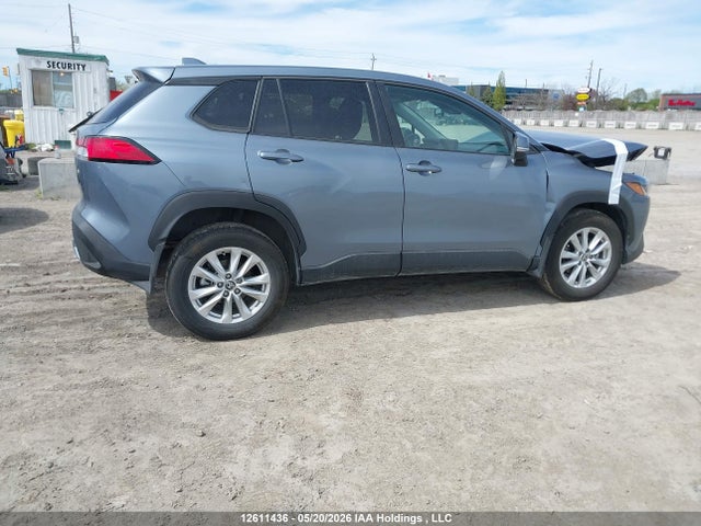 7MUCAAAG4RV100968 Toyota Corolla Cross Le