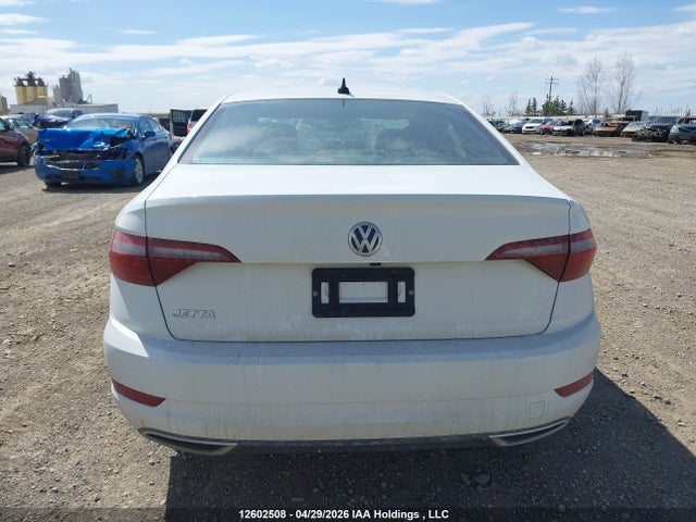 3VWE57BUXMM076647 Volkswagen Jetta Highline